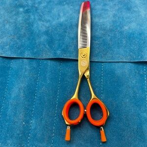 7” Golden Fire Curved Thinning Shears - Dog Grooming - GroomBox